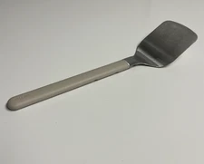 Our Place Metal Steel Spatula (incl. w/ Titanium Always Pro Pan) NEW Open Box