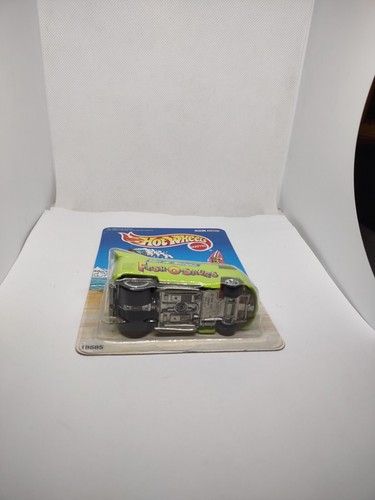 1997 Hot Wheels Van de Kamp's Fish-O-Saurs 18585 VW Bus w/ Protector - Picture 7 of 15