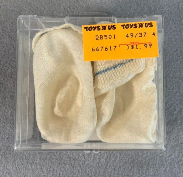 Size 0 (0-3m) Nos White Bootee Sock Toys R Us