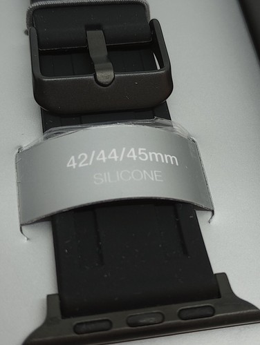 Vince Camuto 22mm Black Silicon Strap Fits Apple Watch 42/44/45mm - 第 5/7 張圖片