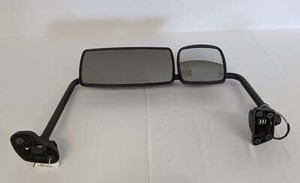 *Cracked Mounts* Freightliner M2 RH Remote HTD Black Mirror - P/N A22-74244-014