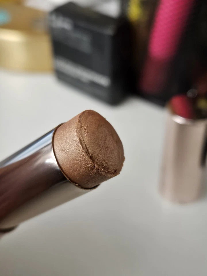 Varita iluminadora de argán Josie Maran (LEER POR FAVOR, PUNTA DAÑADA) Foto 3 de 4