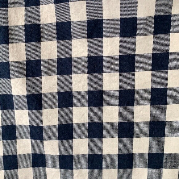 GAP Checkered Long Sleeve Button Down Casual Shirt - image 9