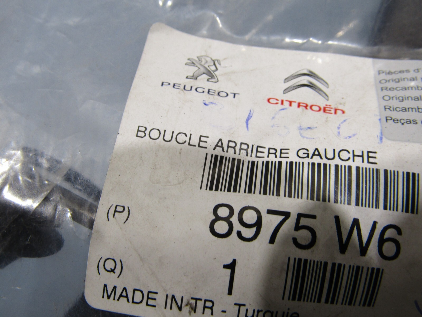 PSA Peugeot Citroen Front Left Seat Belt Buckle Genuine 8975W6  