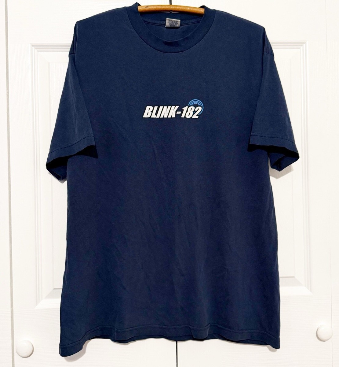 Vintage 90s Blink 182 T-Shirt XL Circle Graphic Logo Rock Band Tee