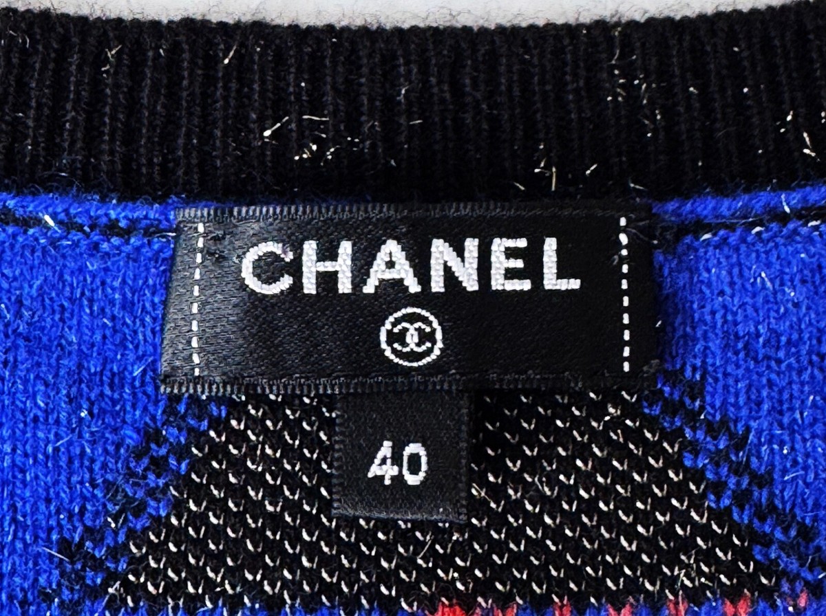 19A EGYPT CHANEL BLACK BLUE ORANGE GOLD CC CASHMERE SLEEVELESS TOP
