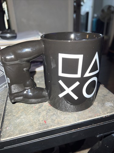 Playstation 4th Gen Controller 11 oz. PS4 PS5 Mug Black NEW Official  - Picture 2 of 4