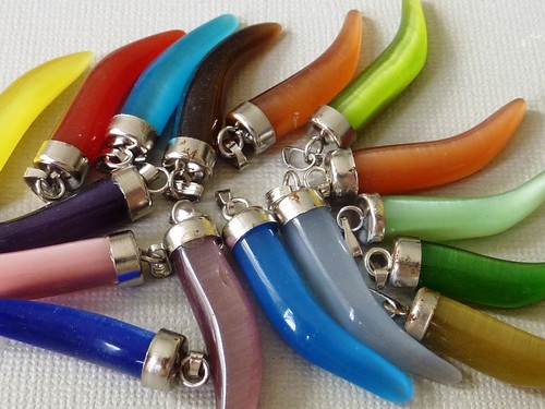 Zahn Anhänger Cat Eye Glasperle 40mm Farbwahl 2350 - Bild 1 von 20