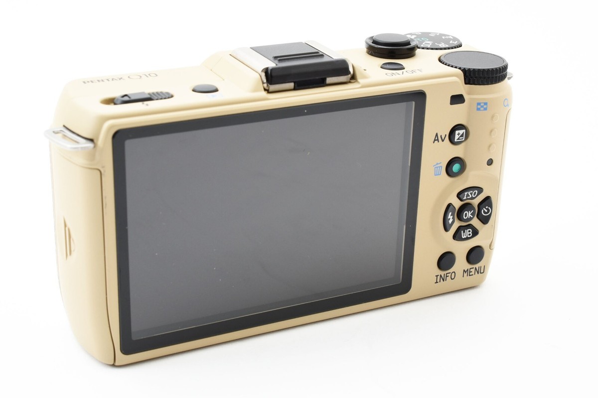 PENTAX Q10 12.4MP Digital Camera Sand Brown Rare Color From Japan
