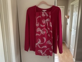 Woman&rsquo;s Victoria Secret Red  Top Red White Long Pants Piece Pajamas Set Sz M