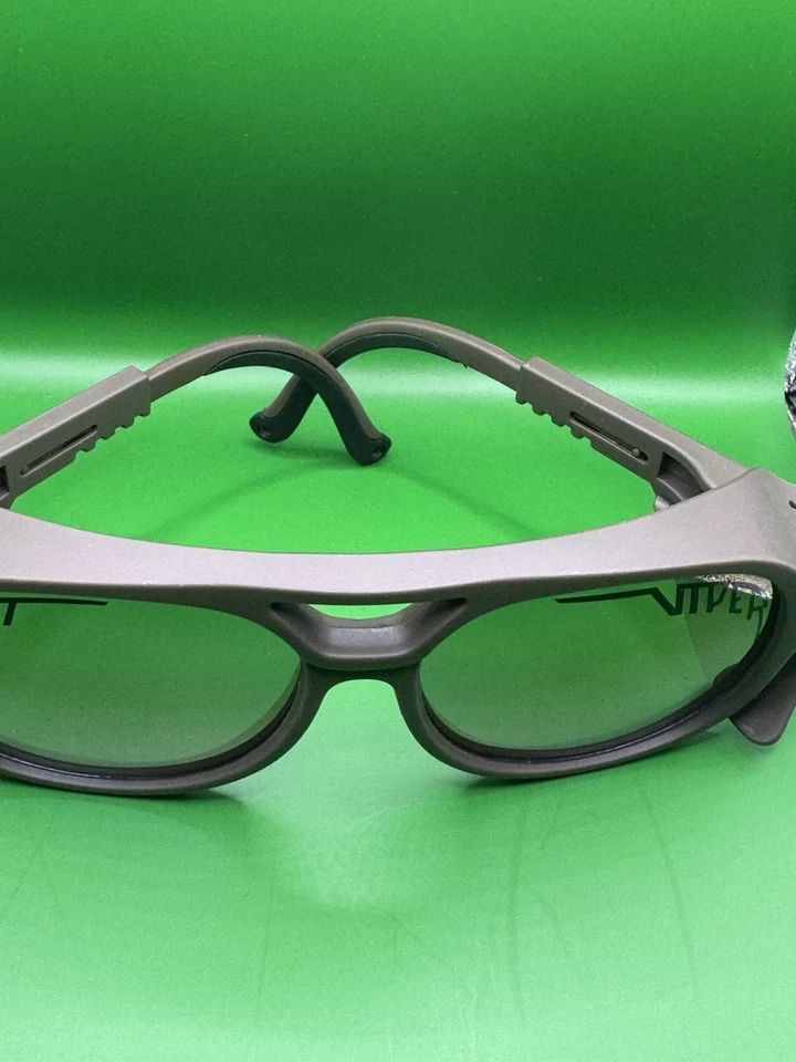 Gafas de sol Pit Viper lentes doradas de plástico aviador para hombre milicia verde militar Foto 2 de 4