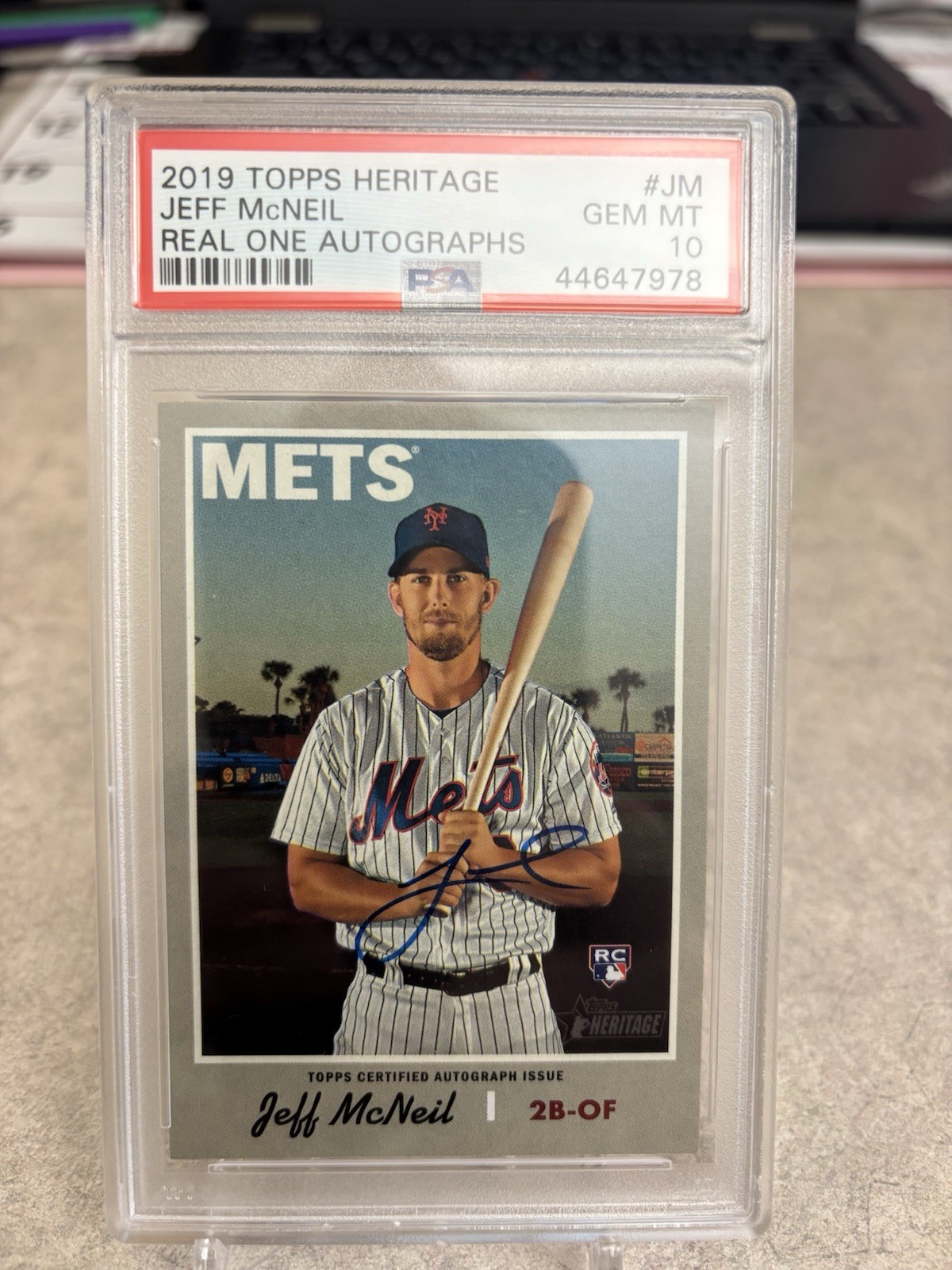Jeff McNeil RC 2019 Topps Heritage Real One Auto #ROA-JM PSA 10 GEM MINT