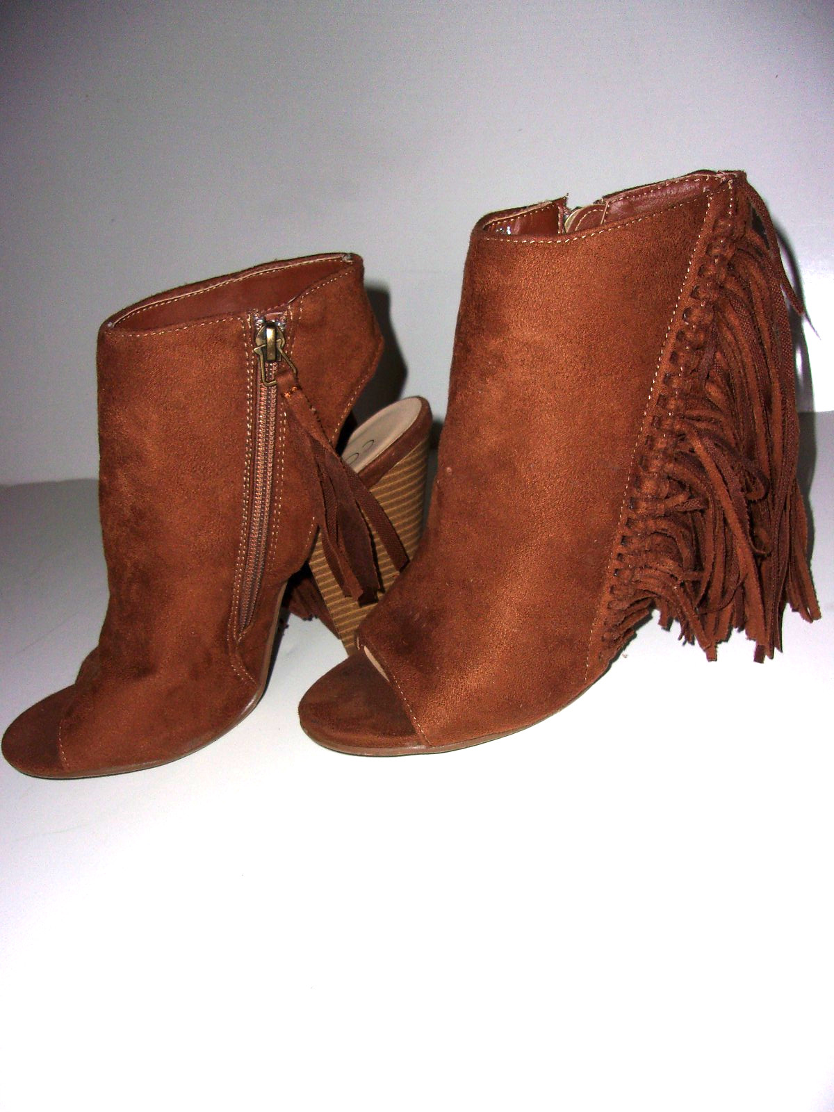 Coconuts by Matisse ankle boots 8.5 M fringe suede open toe Y2K block heel shoes
