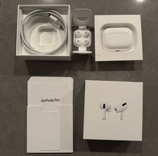 Apple AirPods Pro 1st Generation Wireless Charging Case