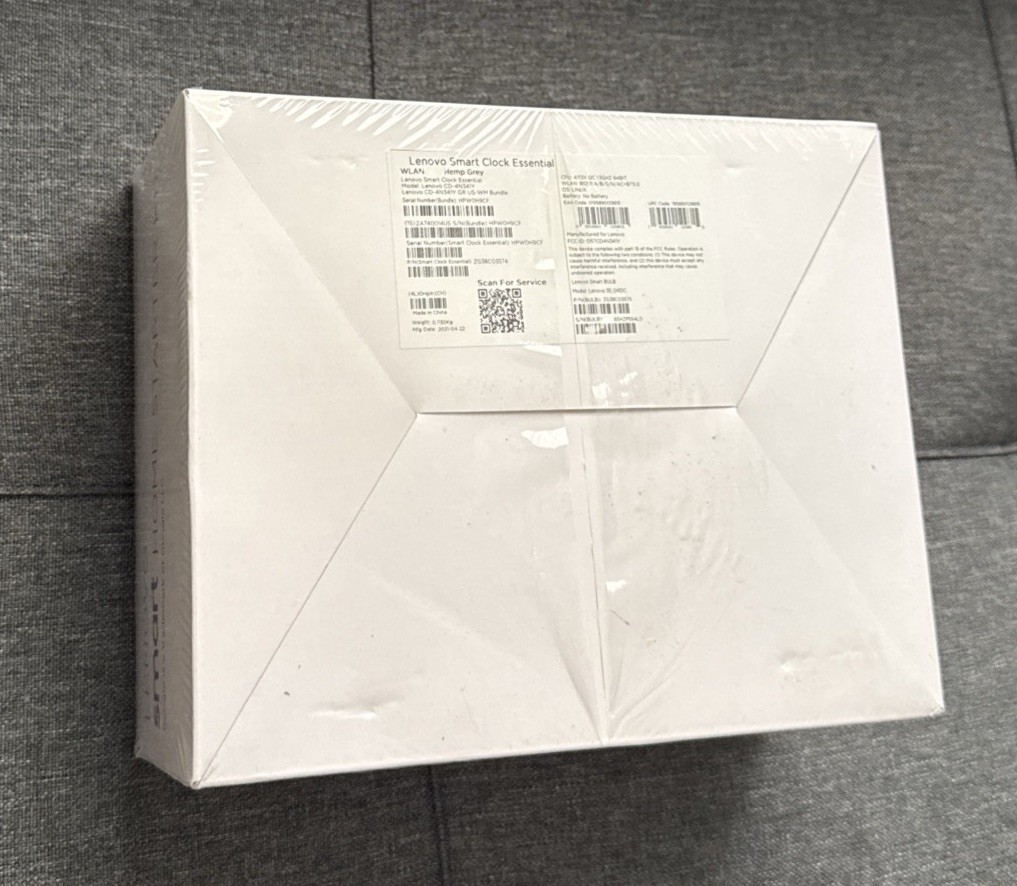 Lenovo Smart Clock - Hemp Grey (with Color Smart Bulb) Starter Kit