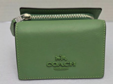 Coach Micro Wallet CP260 Soft Green Leather Compact Card Holder Excellent
