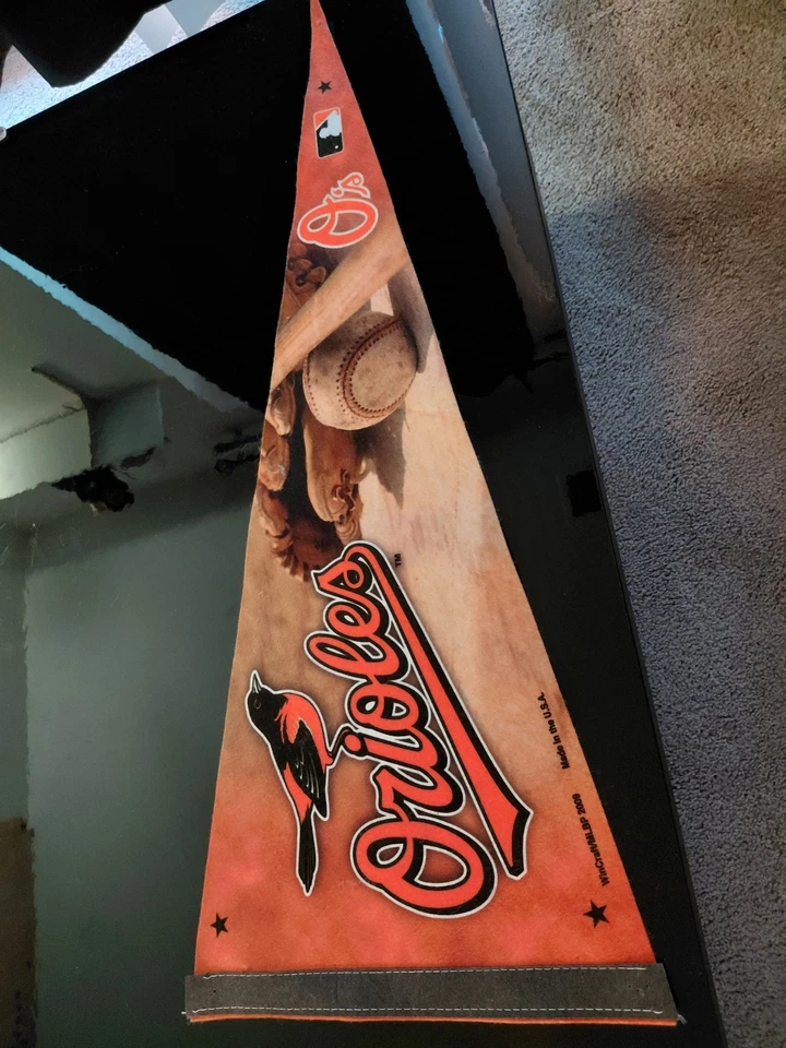 MLB Baltimore Orioles 2009 Penant - Image 4 of 4