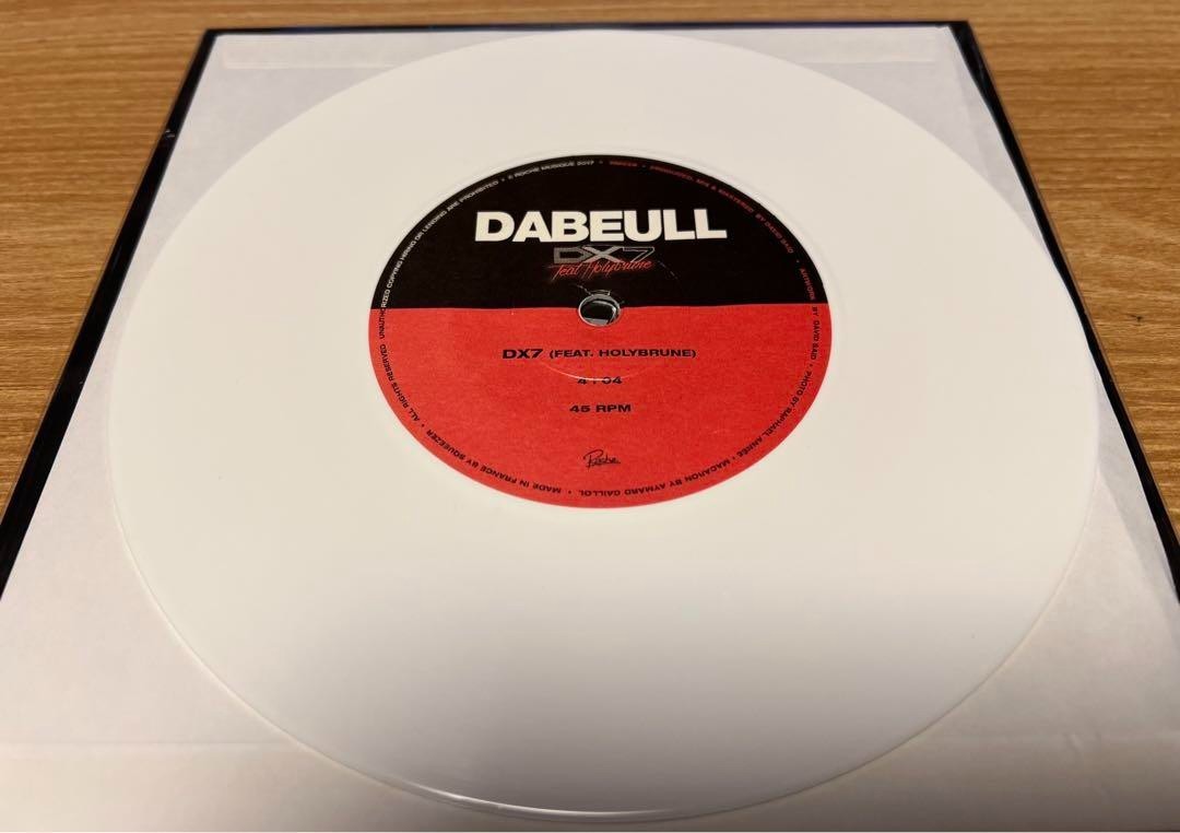 Dabeull / DX7 / Slave 2017 Limited White 7in Roche Musique RM028