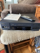 VTG Hitachi VT-F390A Hi-Fi Stereo VHS VCR Player Recorder TESTED W/ Box Remote