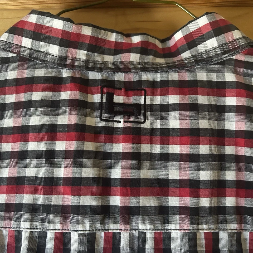 RARE! BANDED GEAR CASUAL LIGHT WEIGHT BUTTON DOWN SHORT SLEEVE SHIRT - Image 4 of 4