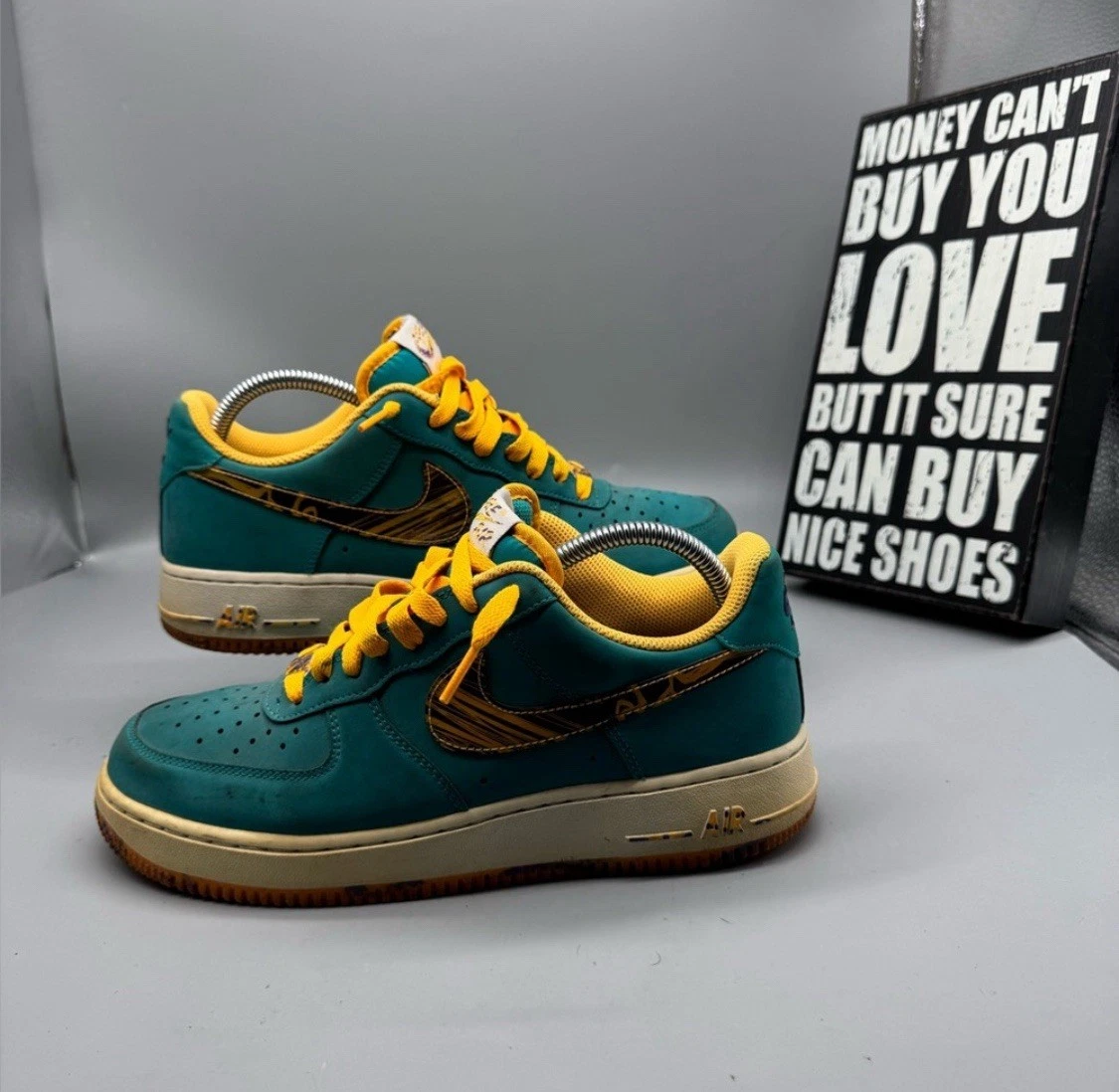 Nike Air Force 1  display picture 2