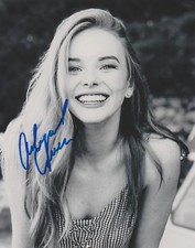 Abigail Abbey Cowen Fate Winx Saga Autographed Signed 8x10 Photo COA