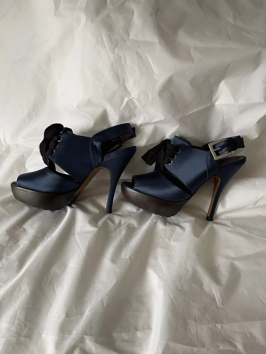Navy blue heels cheap cheap