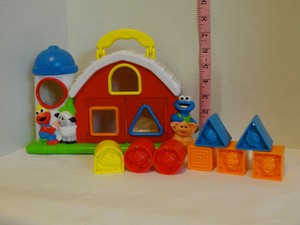 Fisher Price Sesame Street Barn Shape Sorter Learning Toy With 8