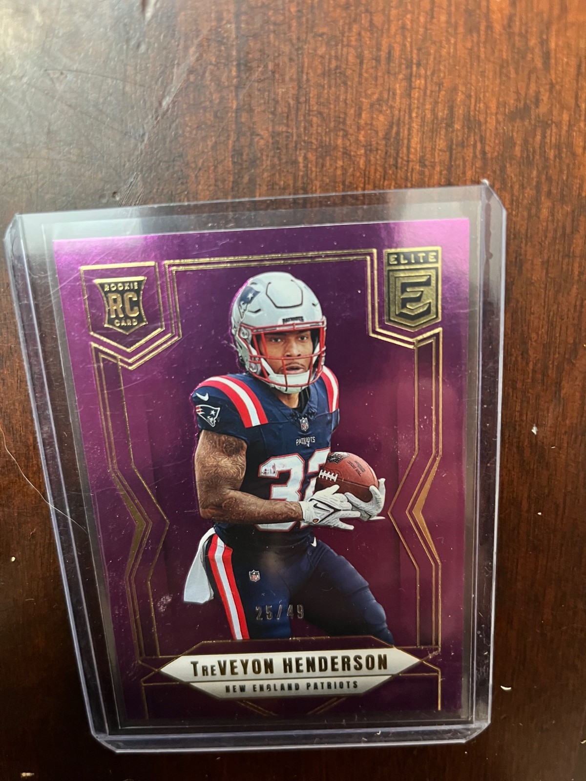2025 Panini Donruss Elite - Rookies Treveyon Henderson #152 Purple /49 (RC)