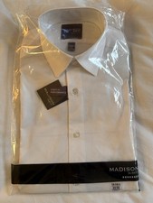 NEW Madison Slim Fit White Dress Shirt Mens Small 14-14.5 32/33 Stretch NWT
