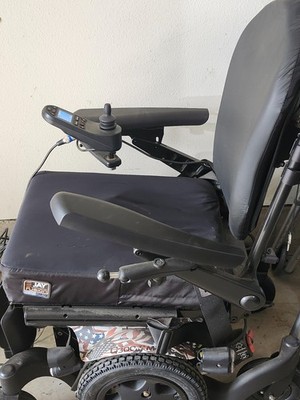 Quickie QM-710 Power Wheelchair - Black