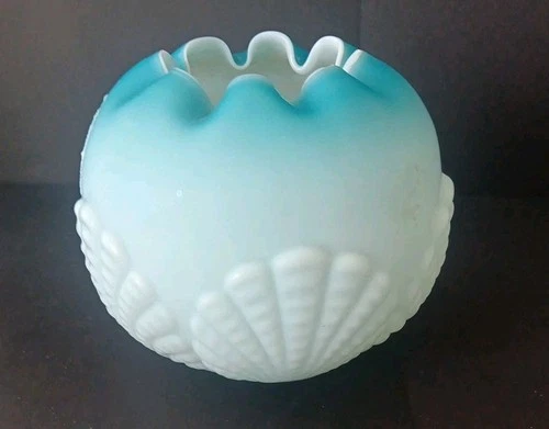 Fenton Blue Glass Shell Pattern Crimped Rose Bowl - Original Vintage - USA