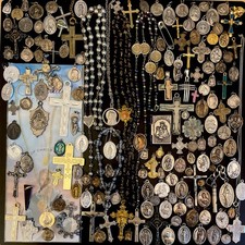 VINTAGE TO NOW RELIGIOUS CATHOLIC ROSARY & MEDAL JUNK DRAWER LOT Of 163