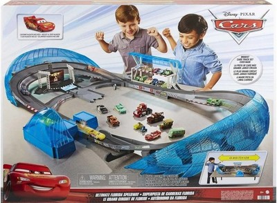 Disney Pixar Cars 3 Motorized Ultimate Florida Speedway Race Track Set