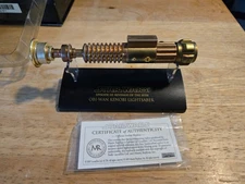 Master Replicas Obi Wan Gold Revenge Of The Sith Lightsaber .45 Scale