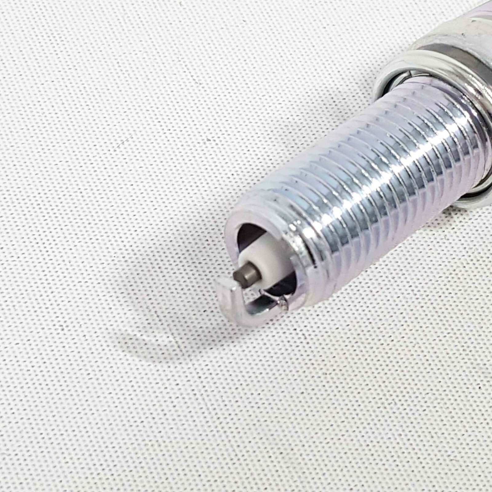 Купить Genuine 1884310062 OEM For Kia (Hyundai) NGK Spark на Аукцион из Америки с доставкой в