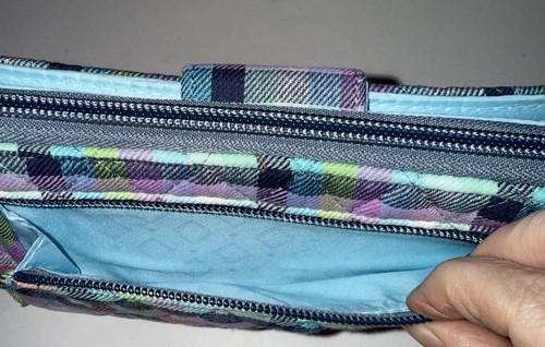 Vera Bradley RFID Turnlock Wallet GINGHAM PLAID ~ NWT MSRP $69.00 - Picture 5 of 5