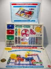 ELENCO Snap Circuits Jr.  100 Experiments Electronics Discovery Kit