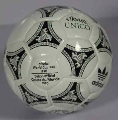 Adidas Etrusco Unico 1990 Official FIFA World Cup Soccer ball