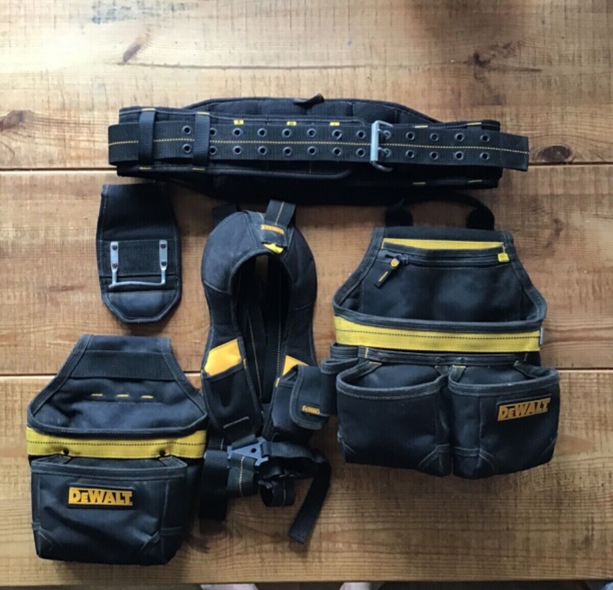 Dewalt Tool Belts & Yoke style braces and pouches, hammer holster,Yellow/Black eBay