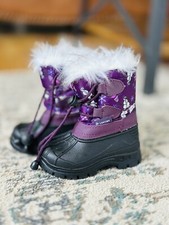 Fantiny Girls Purple With Snowflakes Snow Boots Size 22