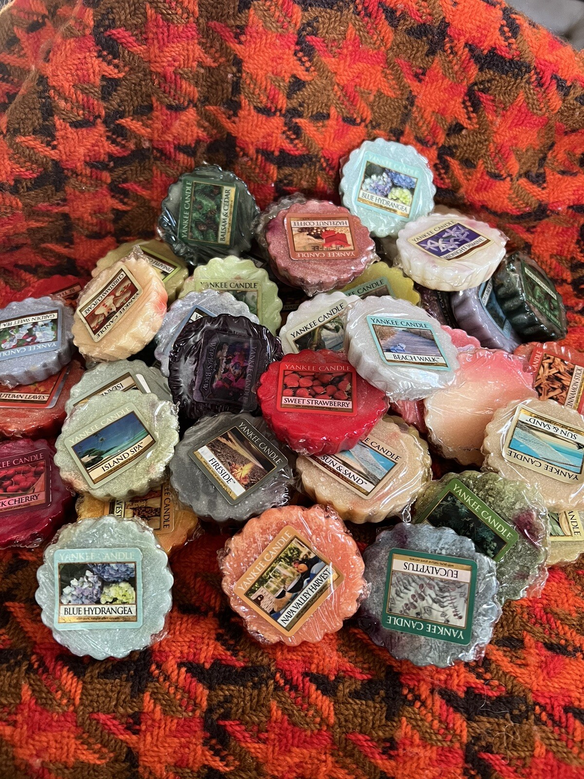 LOT of 45 Yankee Candle Wax Tart Melts Mixed Scents Rare and Discontinued eBay