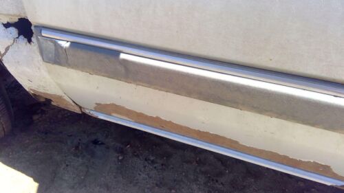 1985 Honda Accord Driver Left Front Moulding From Door Oem Trim Strip - Picture 7 of 11