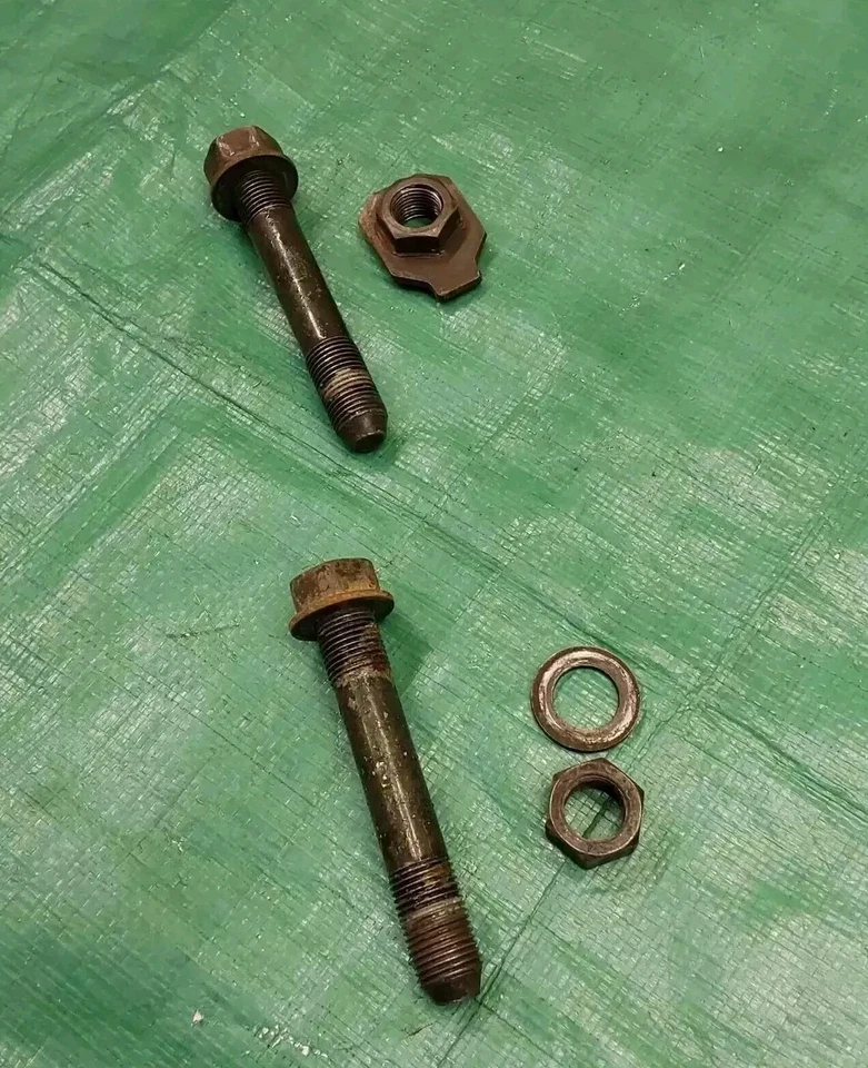 Brazo de control inferior trasero lado pasajero Toyota 4Runner 1990-1995 OEM Foto 4 de 4