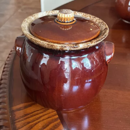 Hull Pottery Bean Pot with Lid, Vintage Hull Oven Proof USA Brown Drip Pot