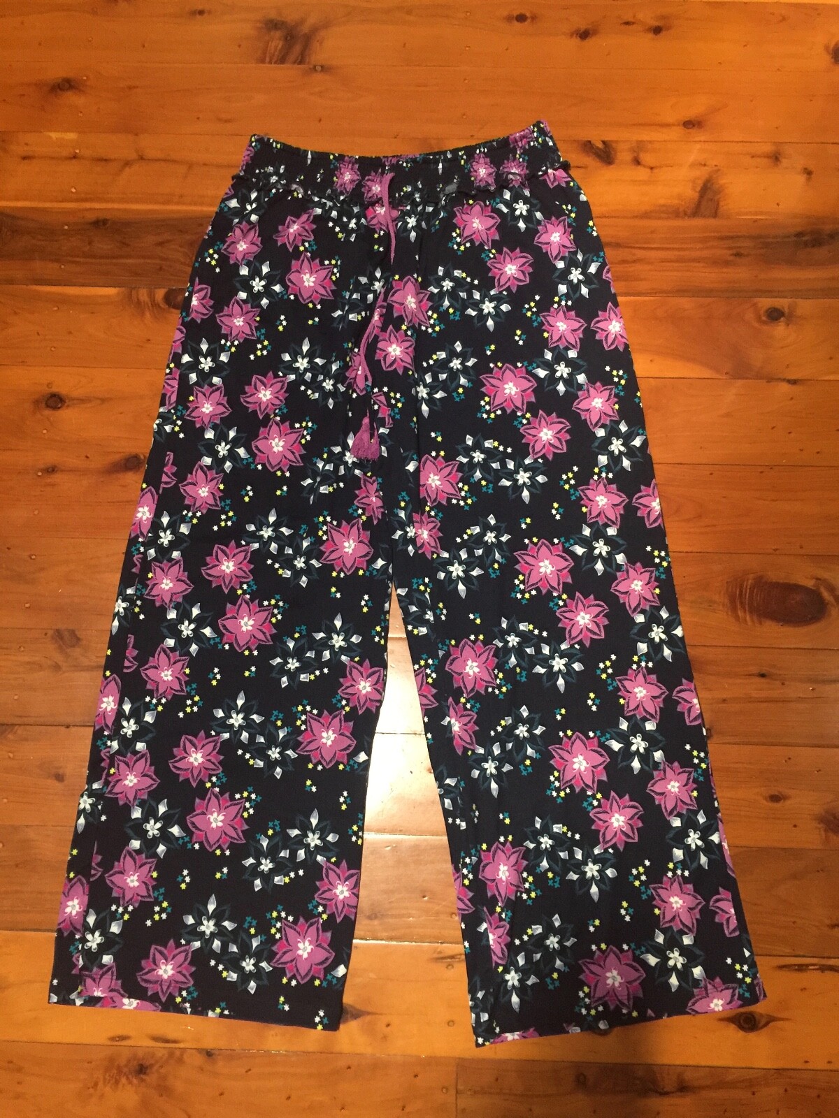 Picture 1 of 3