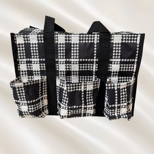 Thirty-One Organizer Tote 12x4 Zip Closure, 3 Pockets, Water Bottle Slot