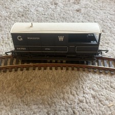 Hornby Ton Brake Van 114763 Worcester OO Gauge 