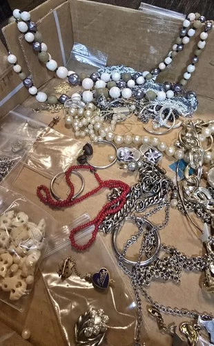 Vintage Estate Modern Costume Jewelry Lot Mix