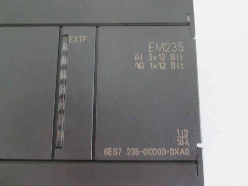SIEMENS S7-200 extension 6ES7 235-0KD00-0XA0 EM235 3 AI 1 AQ - Photo 3/4